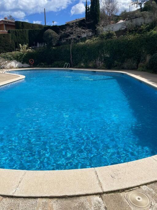 Apartamento Con Piscina En Llança Exteriör bild
